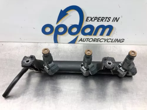 Injector (benzine injectie)-7765522 (17372313)