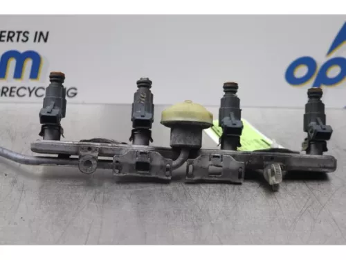 Injector (benzine injectie)-7620556