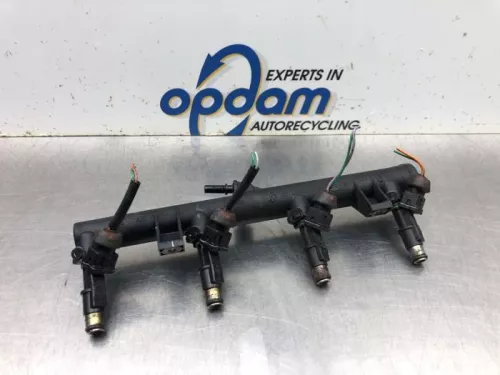 Injector (benzine injectie)-8141784
