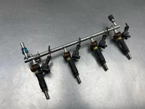 Injector (benzine injectie)-8304718 (22388348)