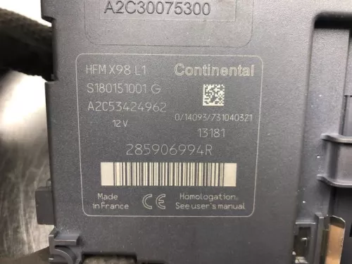 Kaartlezer (slot)-8129167 (21189520)