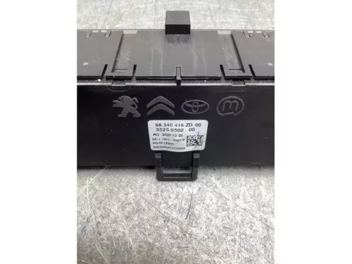 Kachel Bedieningspaneel-8115877 (20373122)