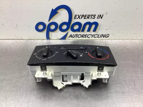 Kachel Bedieningspaneel-7609086