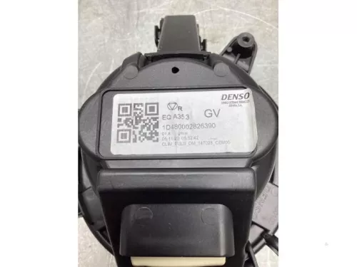 Kachel Ventilatiemotor-8115877 (20384208)