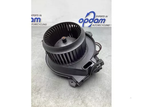 Kachel Ventilatiemotor-7861959