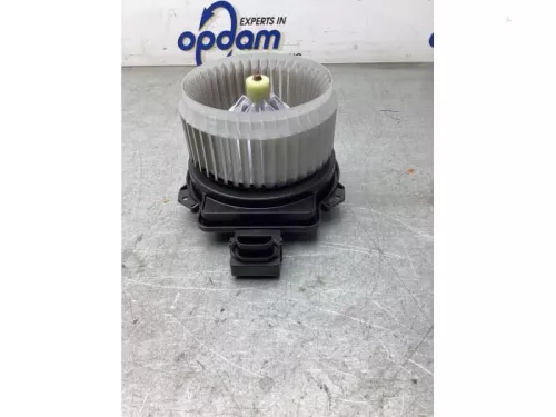 Kachel Ventilatiemotor-8182330 (21742245)