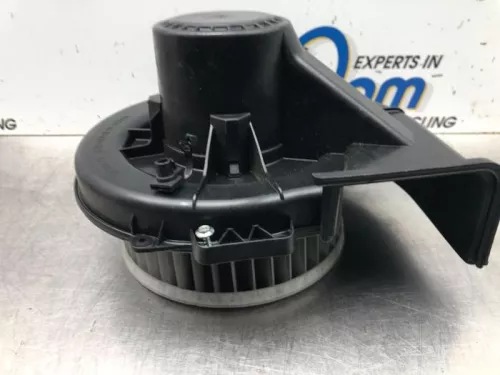 Kachel Ventilatiemotor-6052245