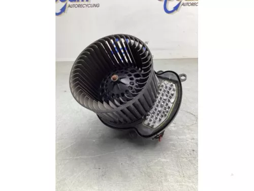 Kachel Ventilatiemotor-7942250