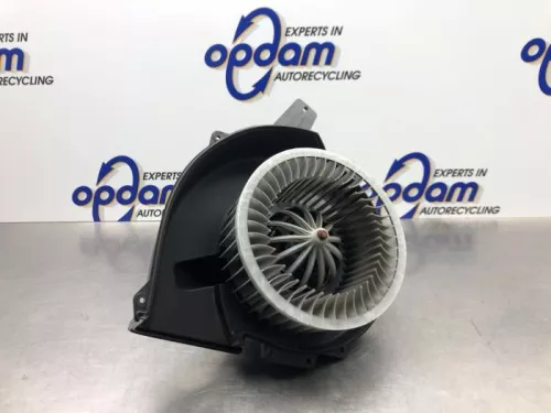 Kachel Ventilatiemotor-8123021