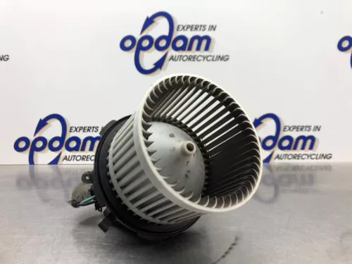 Kachel Ventilatiemotor-8132751