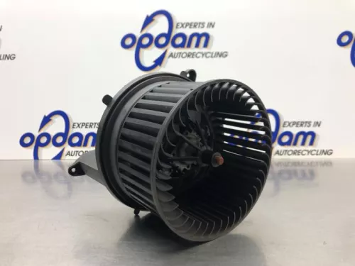 Kachel Ventilatiemotor-8218145