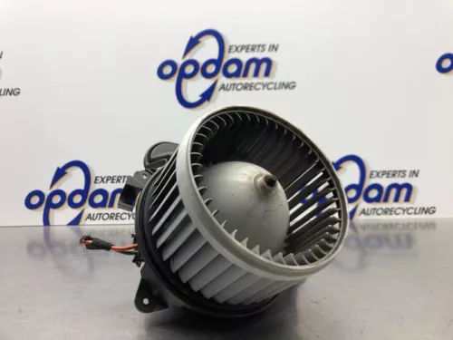 Kachel Ventilatiemotor-8248770