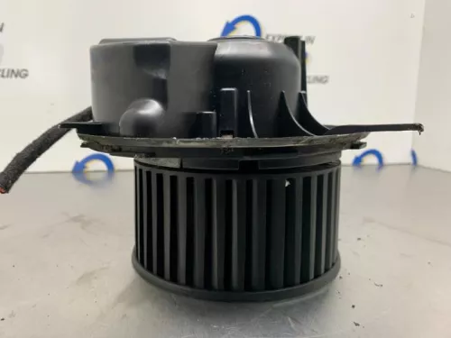 Kachel Ventilatiemotor-8289758 (22119420)