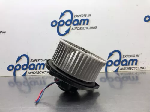 Kachel Ventilatiemotor-8156030