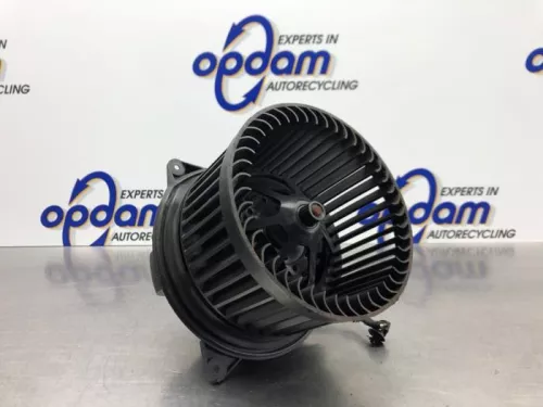 Kachel Ventilatiemotor-8200530