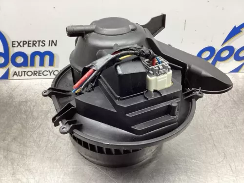 Kachel Ventilatiemotor-7581079