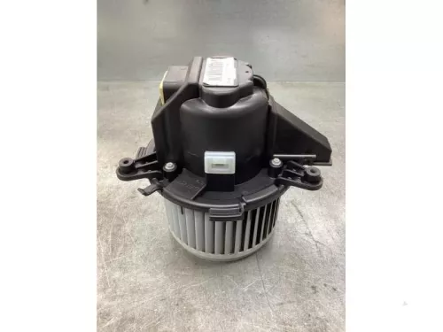 Kachel Ventilatiemotor-8118846